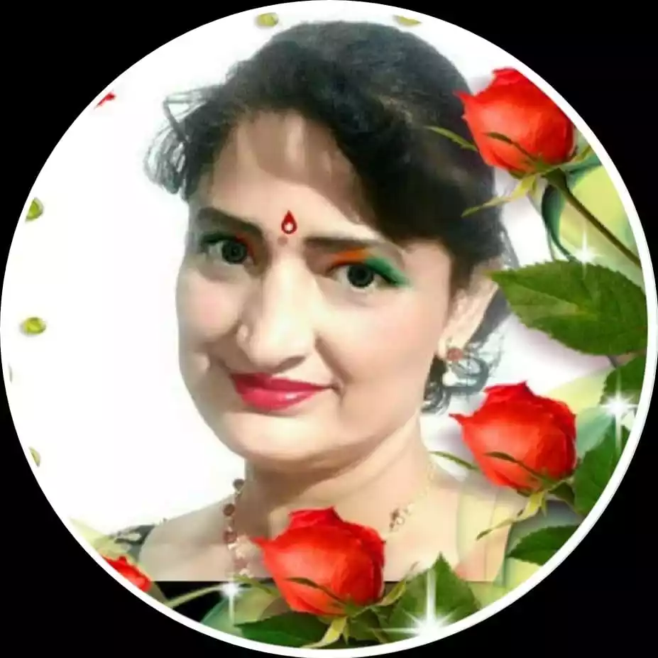   Astrologer Archana Kapur 